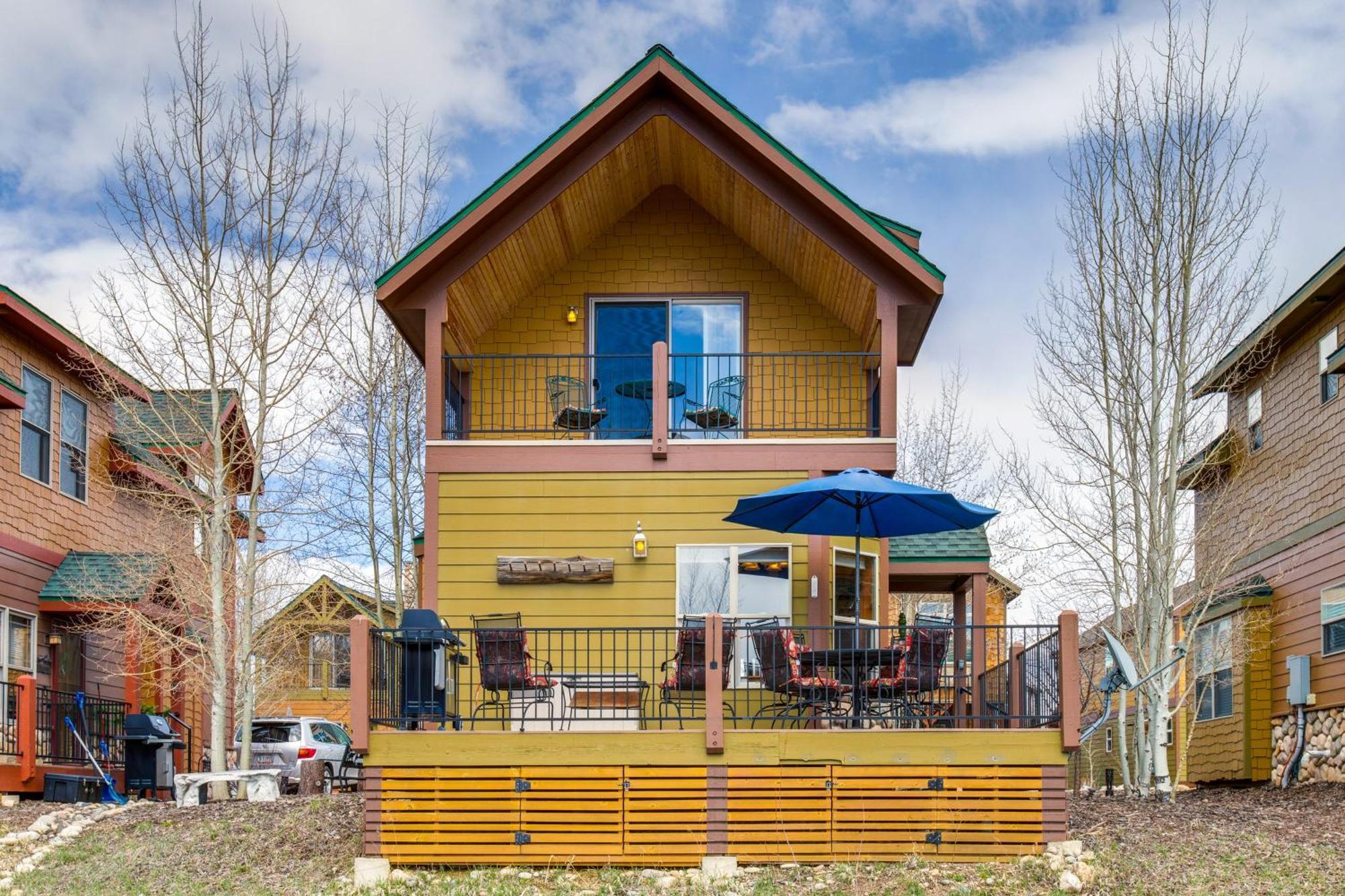 Riverfront Cabin About 4 Mi To Granby Ranch! Exterior photo